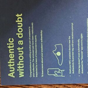 Men’s Yeezy size 10